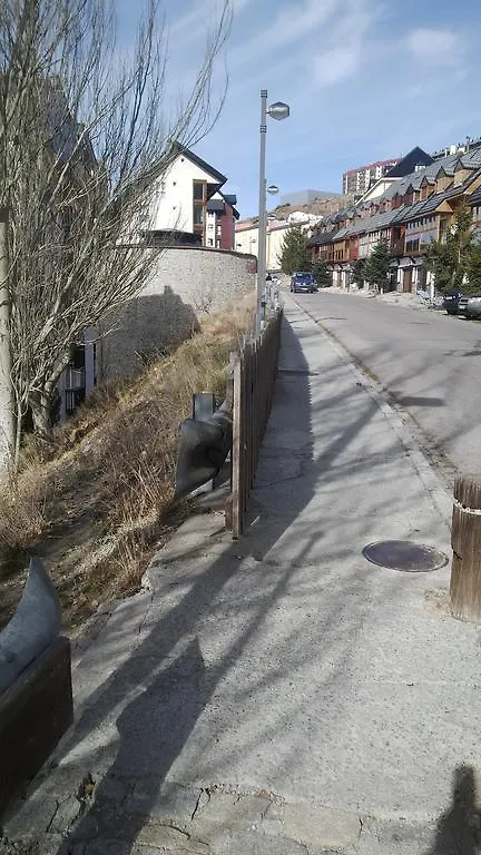 Apartamento Edificio Serraneu. Sierra Nevada. Granada Apartment